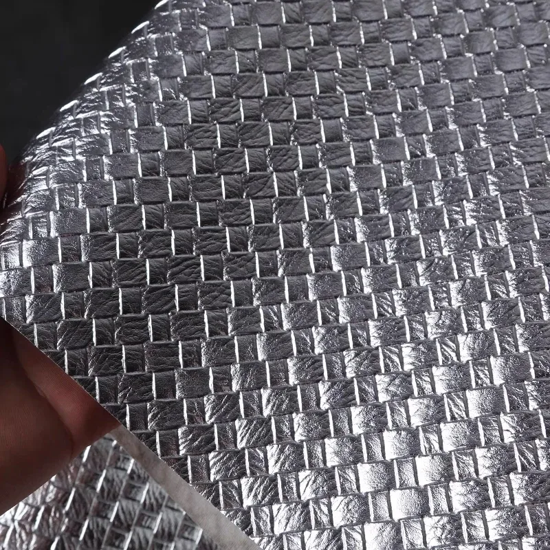 Tissu en similicuir tissé à relief diamanté 4