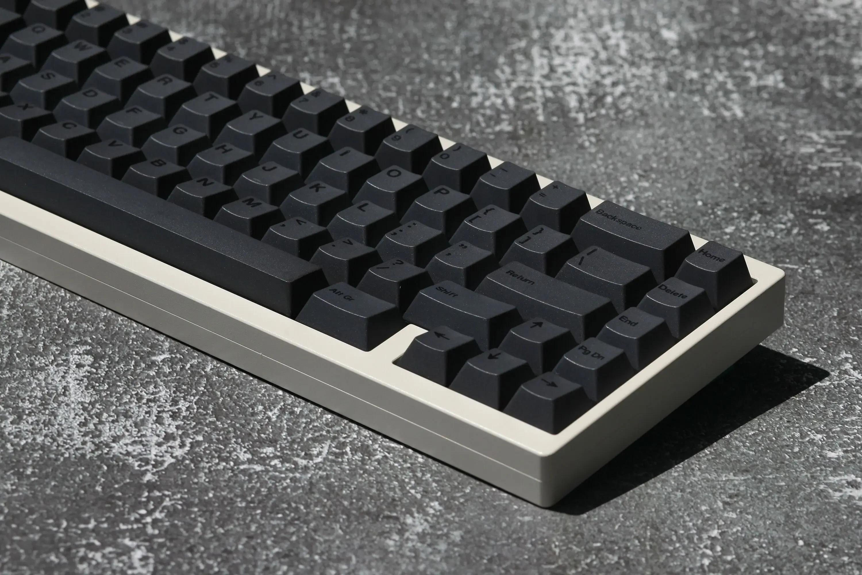 Keebox Shenpo Black on Black (BoB) - Set de touches PBT Profil Cherry - Dye-Sub - Image 3