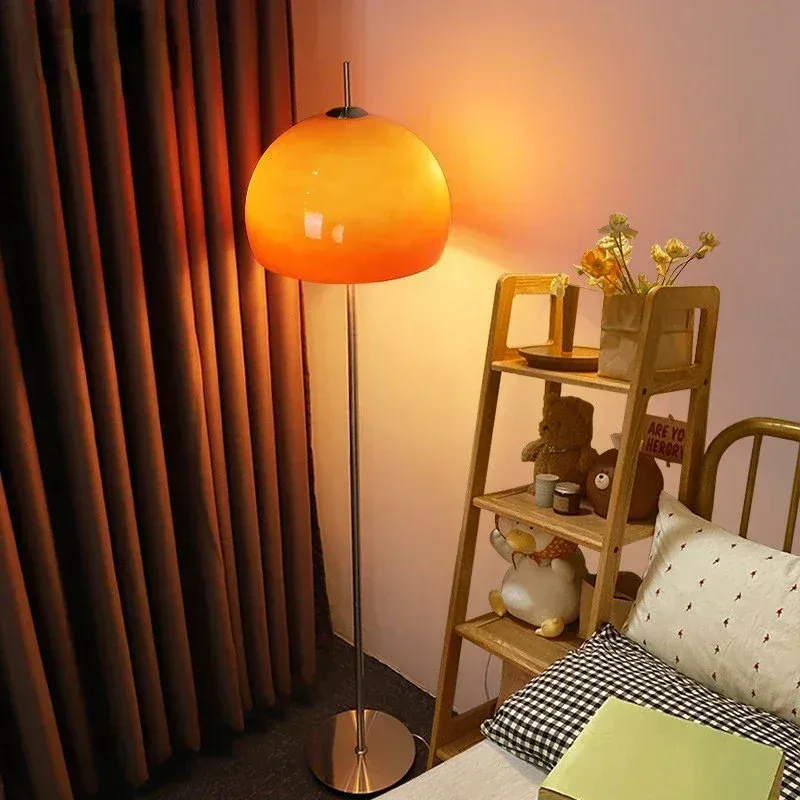 Lampadaire Bauhaus vintage en verre dégradé orange - Design champignon - Image 1