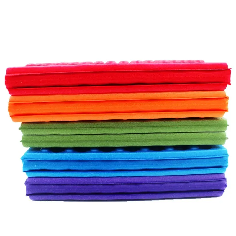 Coussin d'assise pliable en mousse XPE pour camping et extérieur - 385 x 275 x 11 mm - Image 4