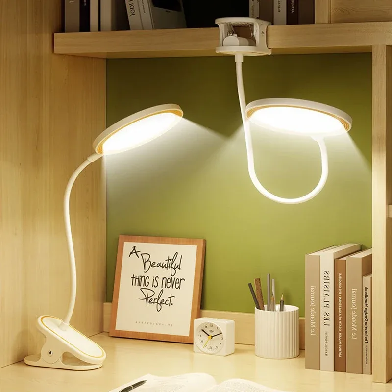 Lampe de lecture LED rechargeable à pince avec protection oculaire et 3 modes de luminosité - Image 3