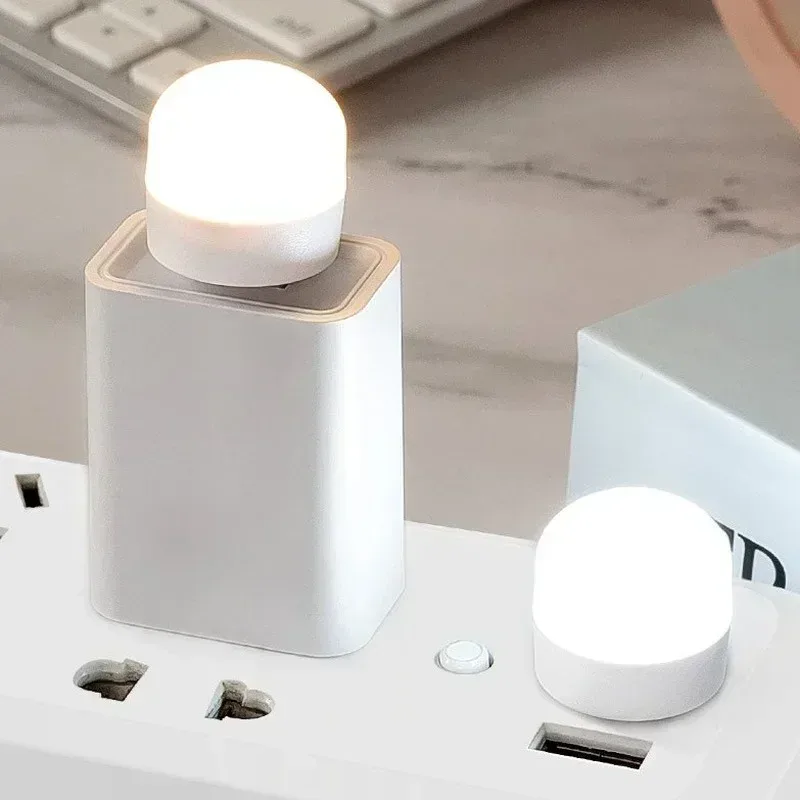 Mini veilleuse LED USB blanc chaud - Lampe de lecture avec protection oculaire - Image 4