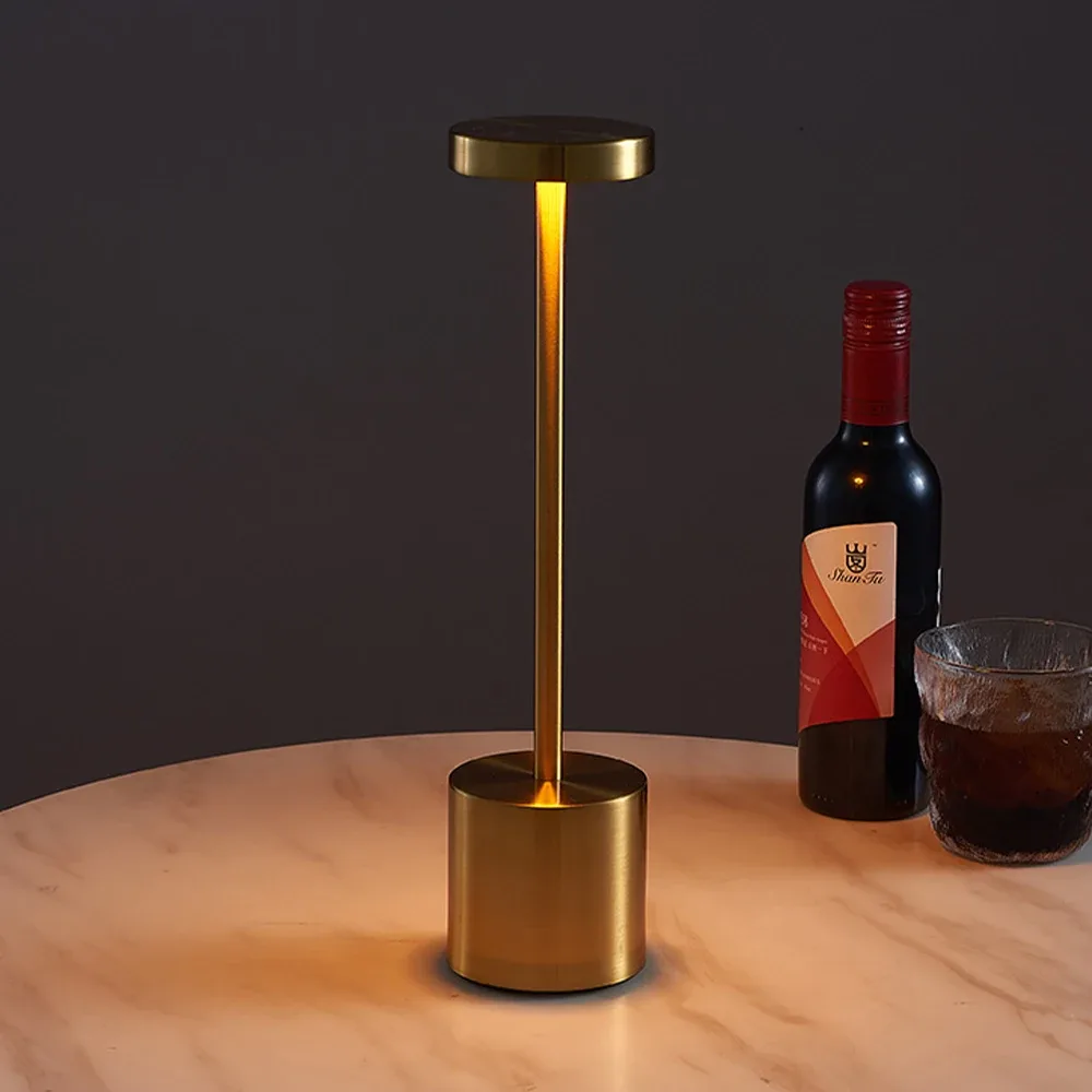 Lampe de Table LED Sans Fil Rechargeable en Métal avec Commande Tactile - Image 2