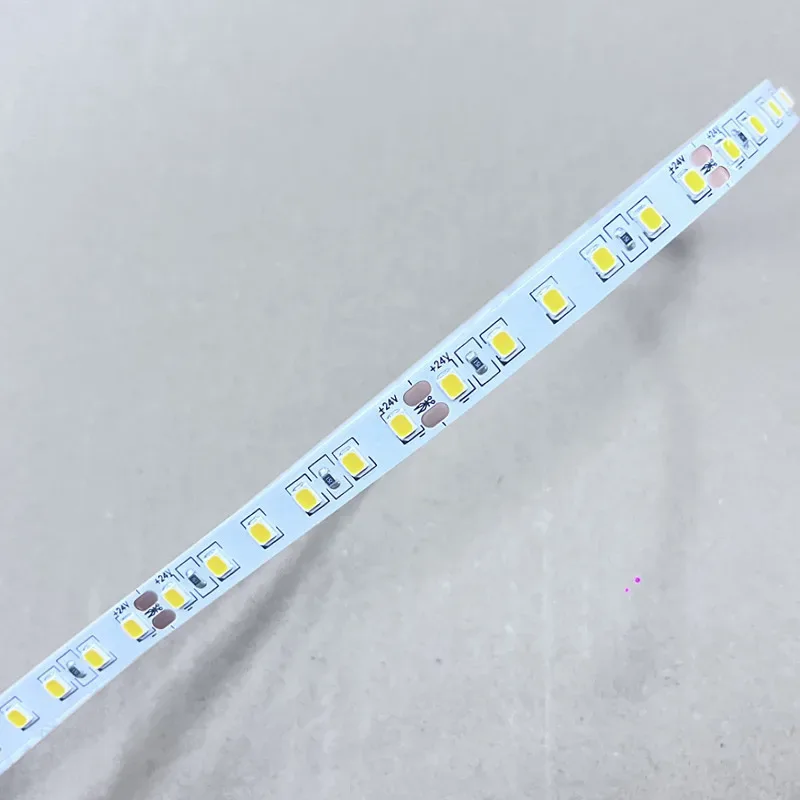 Ruban LED 2835 24V 10m 120 LED/m IP20 8mm - Plusieurs couleurs au choix 2