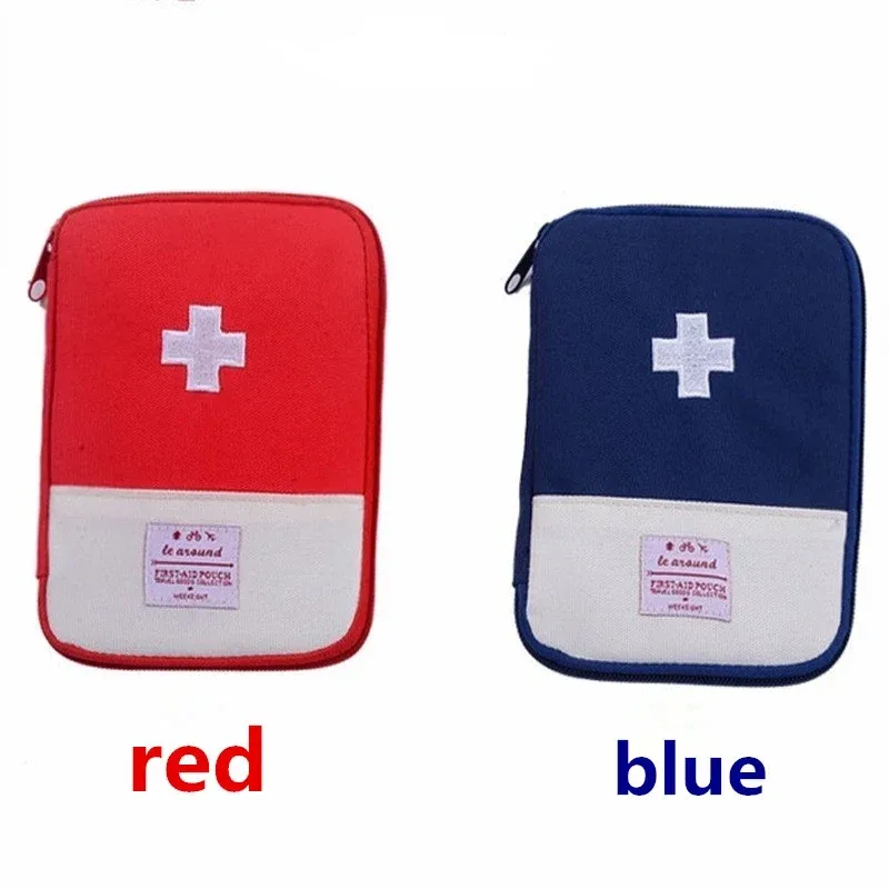 Détails intérieurs de la trousse