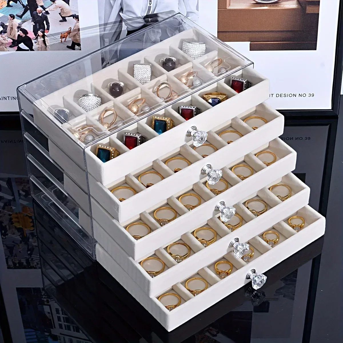 Organiseur à bijoux transparent