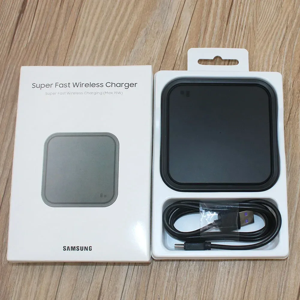 Chargeur sans fil Samsung 15W EP-P2400 pour Galaxy S25, S24, S23, Z Flip/Fold et Note20 Ultra - Image 1