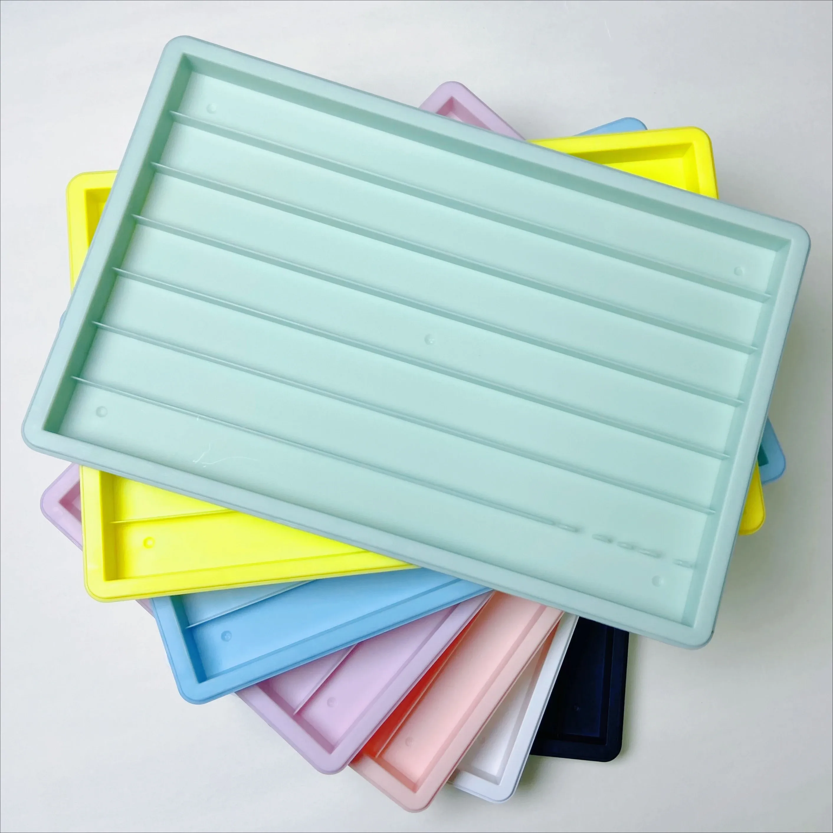 Boîte de rangement empilable pour touches de clavier en ABS - Image 1
