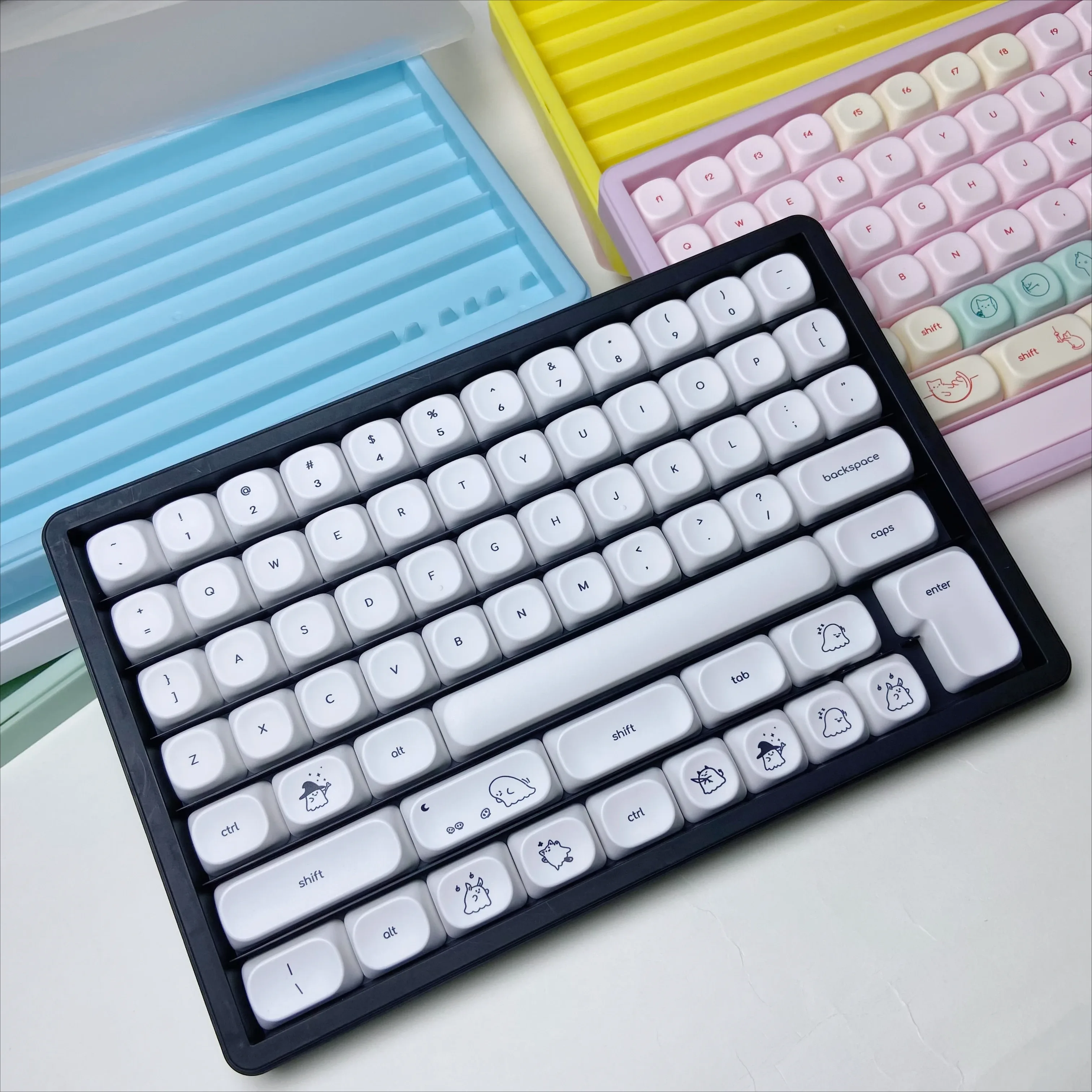Boîte de rangement empilable pour touches de clavier en ABS - Image 2