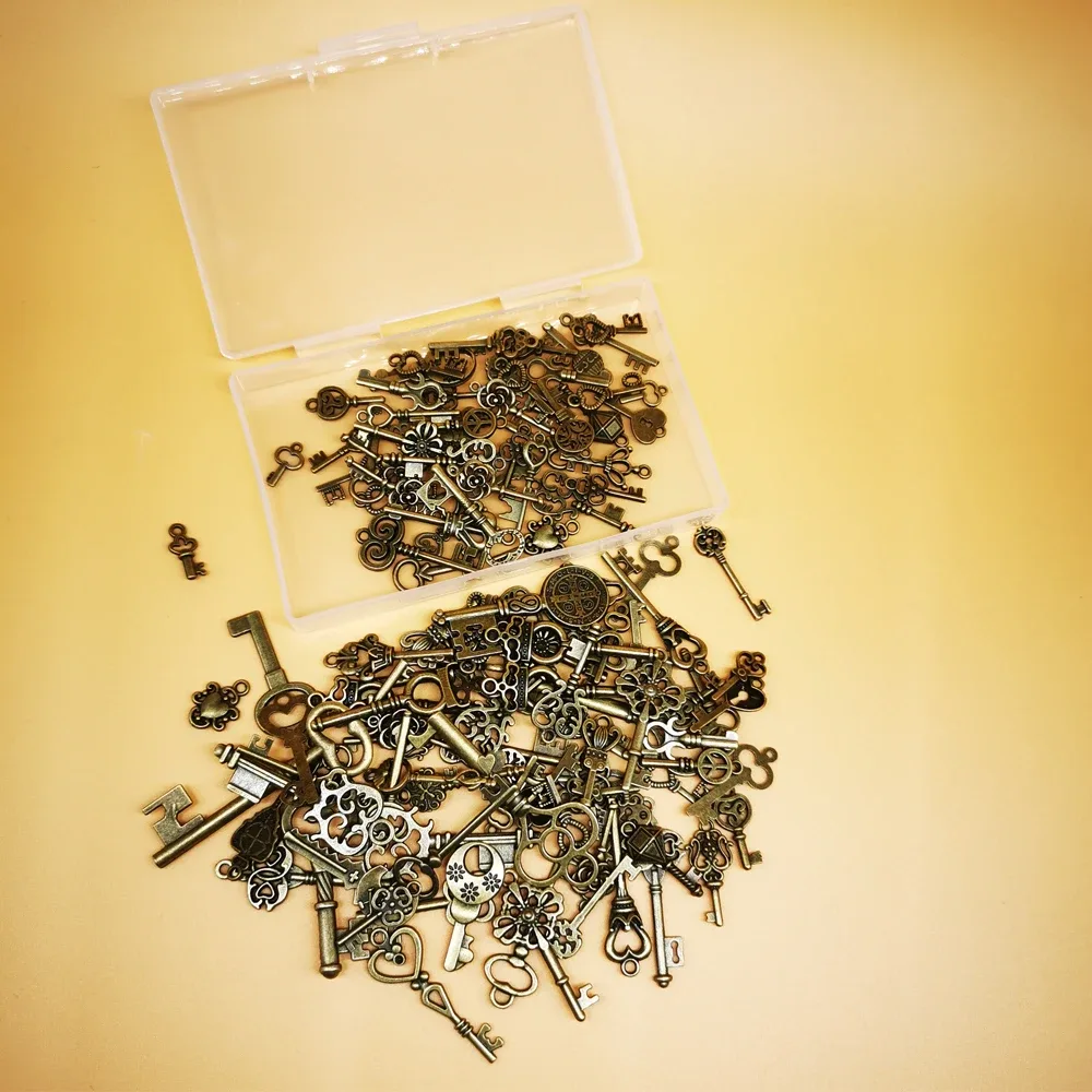 Lot de 125 clés vintage en bronze antique pour la création de bijoux - Image 5