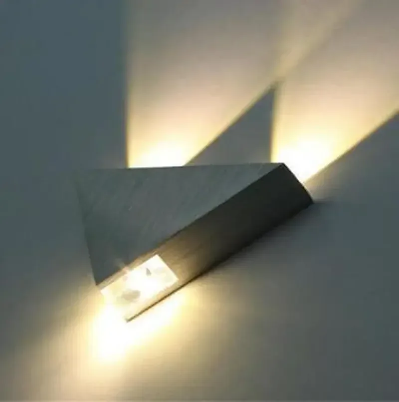 Applique murale LED triangulaire en aluminium - 3W - Image 3