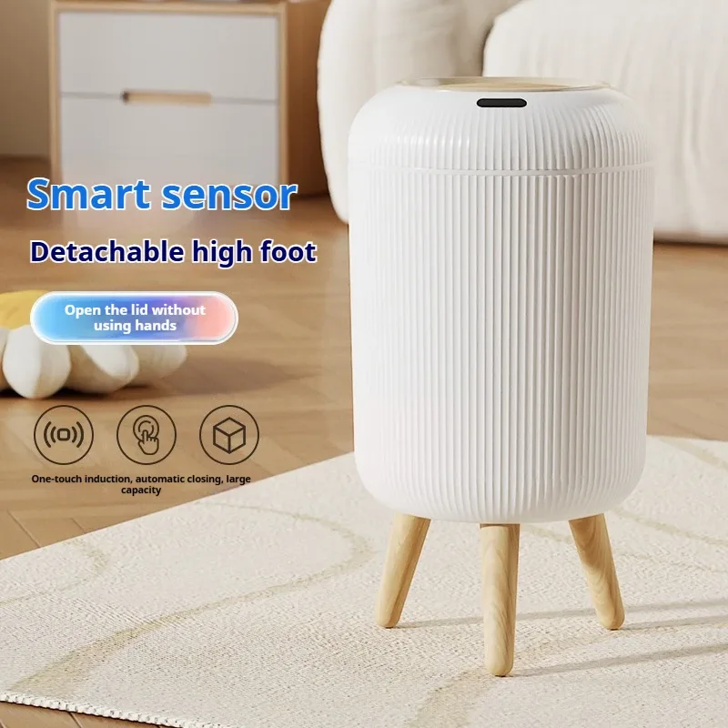 Poubelle intelligente grain de bois