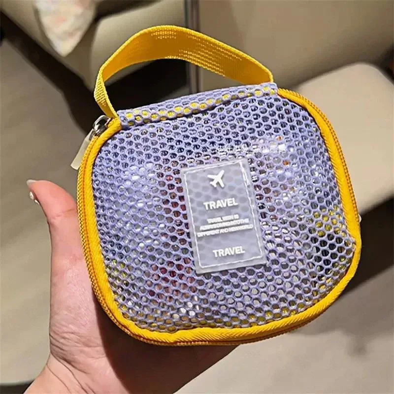 Trousse de toilette de voyage en maille de grande capacité - Image 2