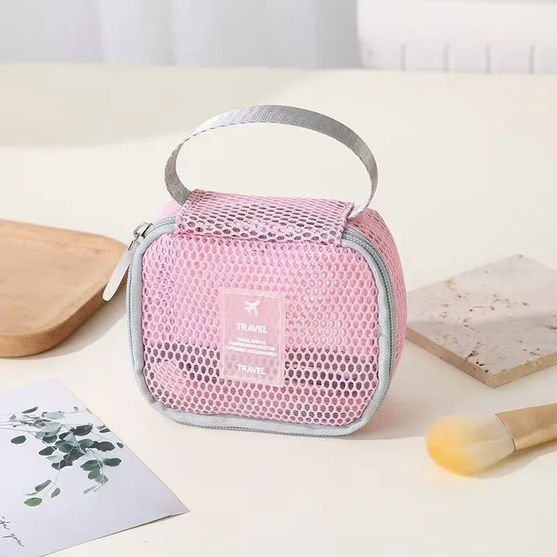 Trousse de toilette de voyage en maille de grande capacité - Image 4