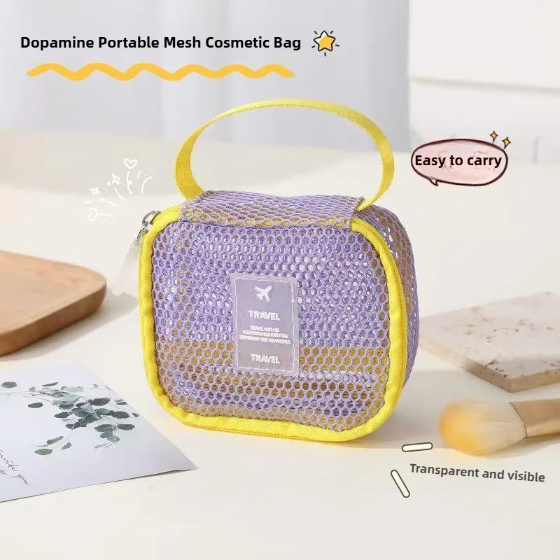 Trousse de maquillage transparente