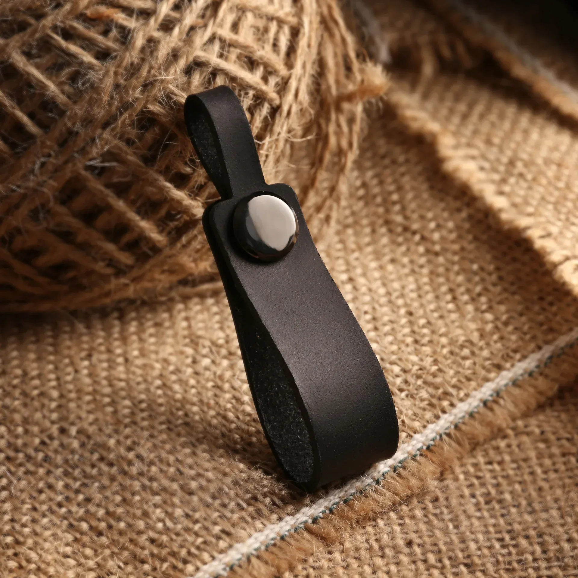 Porte-clés en cuir véritable personnalisé avec gravure laser 10