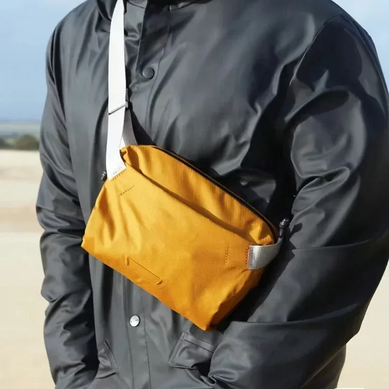 Lite Sling Mini 4L - Sacoche bandoulière imperméable et légère unisexe - Image 2