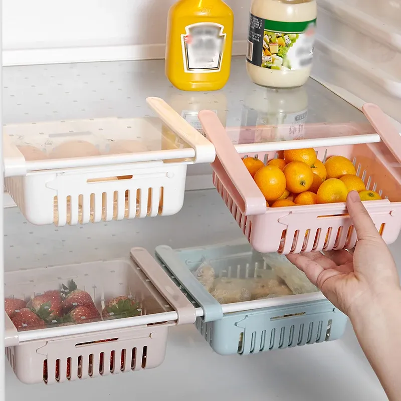 Organisateur de réfrigérateur dans une cuisine moderne