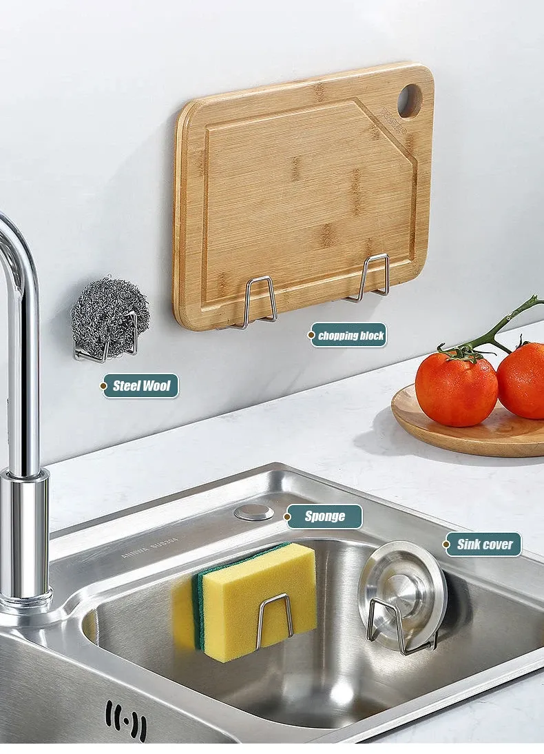 Détail du rangement pour éponges et accessoires
