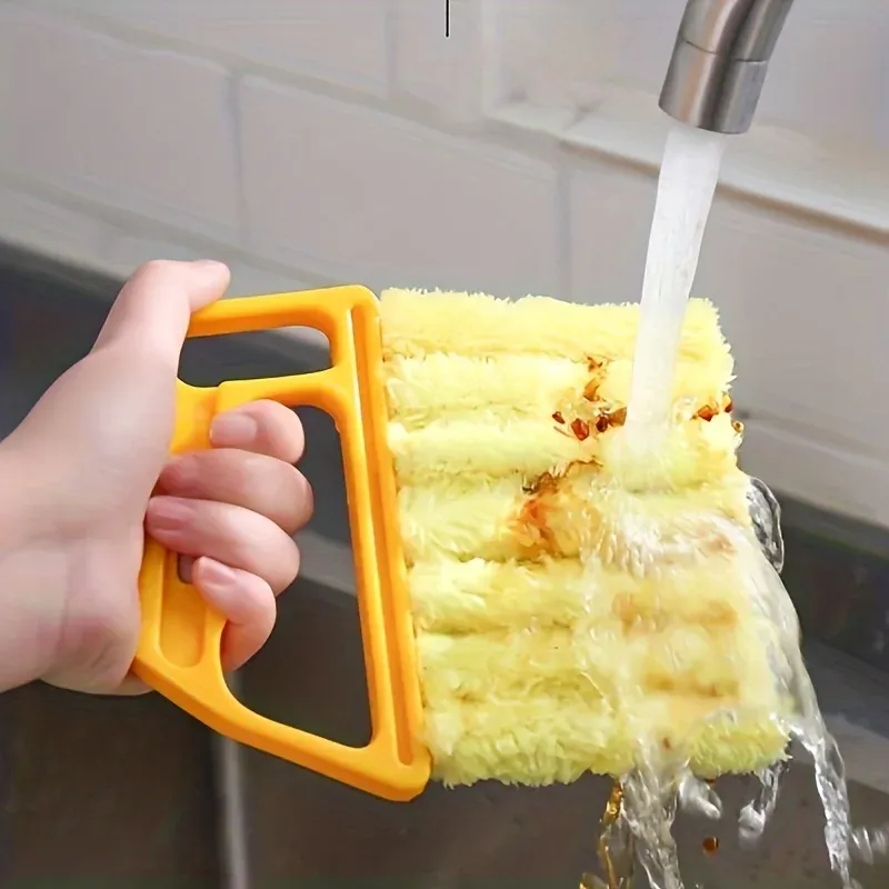 Brosse de nettoyage pour stores, lavable et détachable 2