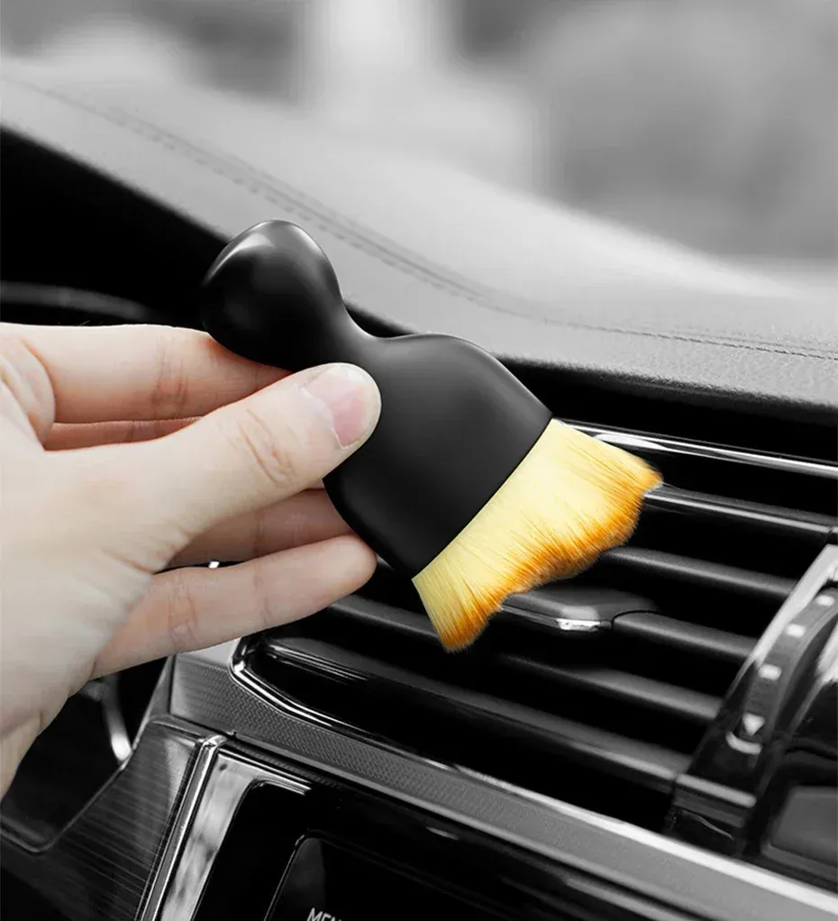Brosse de nettoyage intérieur de voiture