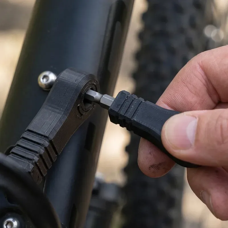 Mini tournevis à cliquet portable avec embout hexagonal, outil de rotation sans effort pour espaces étroits, kit de réparation pour montres et lunettes 3
