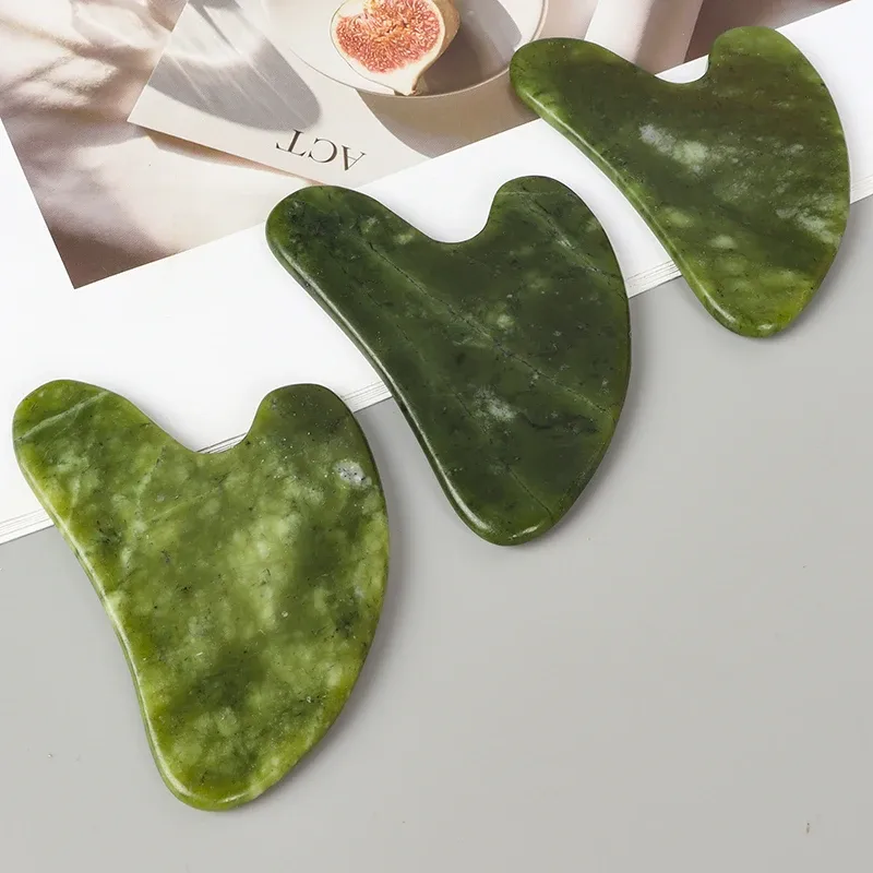 Gua Sha en jade Xiuyan, utilisation pour le cou