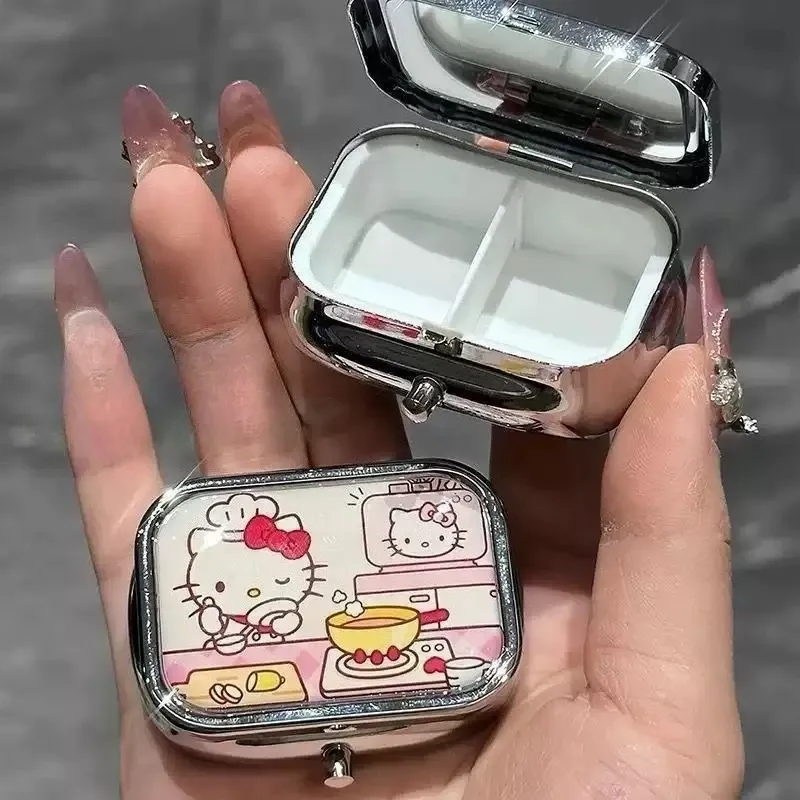 Boîte de rangement en métal Sanrio Hello Kitty 2026, organisateur de pilules à compartiments, mini boîte à bijoux mignonne de dessin animé, contenant Kawaii 7