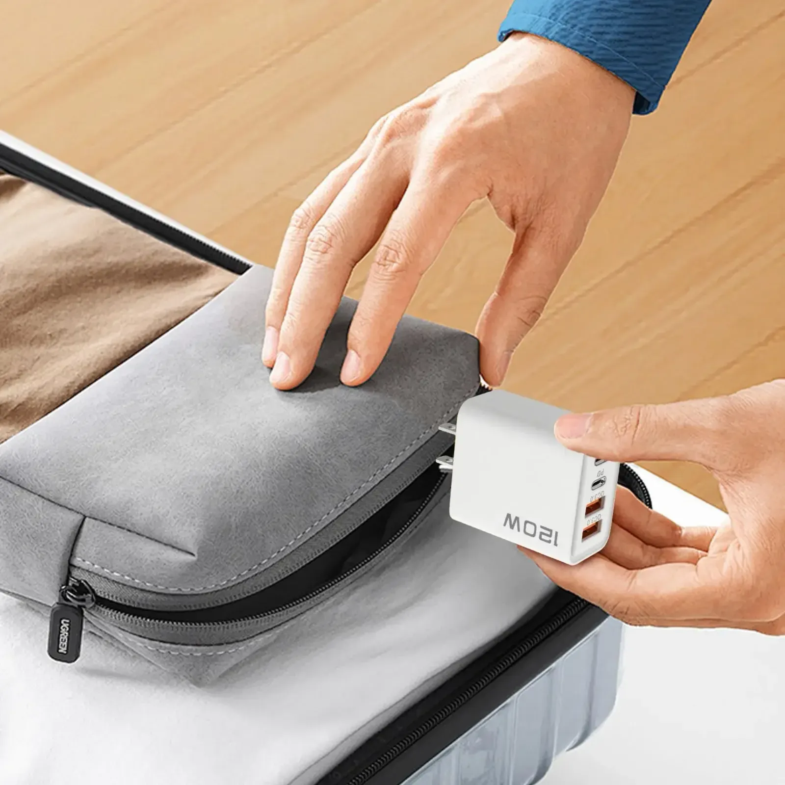 Ports de charge USB-C et USB du chargeur