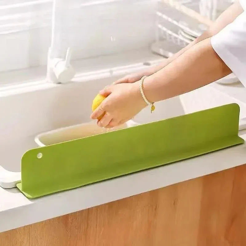 Bouchon anti-éclaboussures en silicone pour évier de cuisine - Image 1