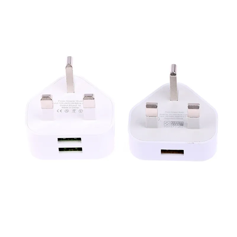 Adaptateur de chargeur mural universel, en situation