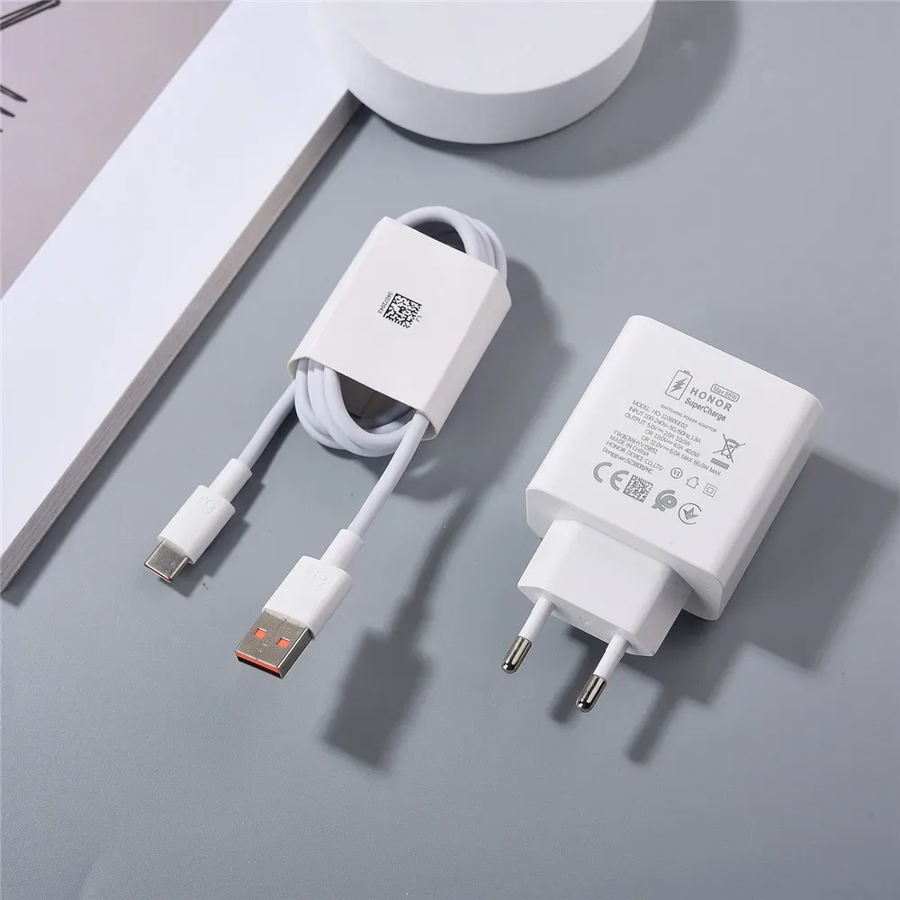 The source title is already in French, so it needs only light cleanup for a professional e-commerce listing, with the spammy-looking list of model numbers trimmed.

HONOR Chargeur d'origine 66W, adaptateur mural rapide EU/US, câble USB 6A – compatible Honor 60, 90, 80 Pro, X9C, Magic 7 Lite, Vs3, V3, Vs2 11