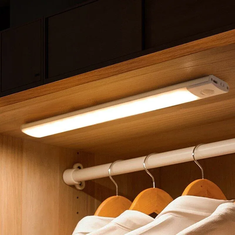 Barre lumineuse LED à détection de mouvement rechargeable par USB, idéale pour la cuisine et la garde-robe – 30 cm, 40 cm, 50 cm