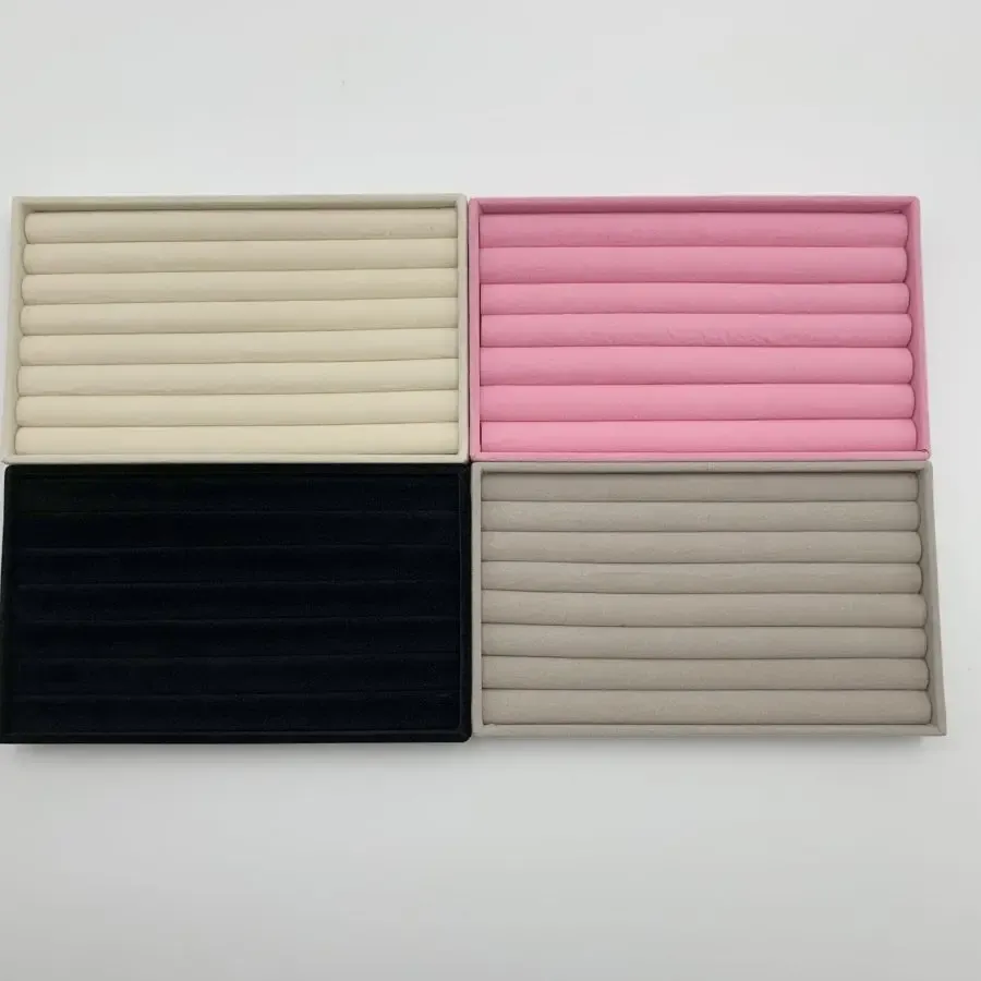 Détail du velours de la boîte de rangement