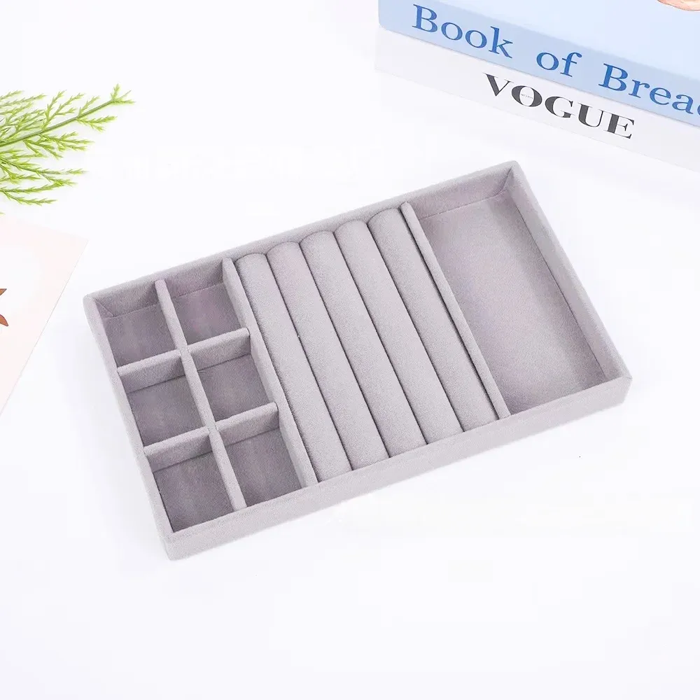 Écrin de rangement portable en velours pour bijoux, présentoir empilable pour bagues, boucles d'oreilles et colliers 22