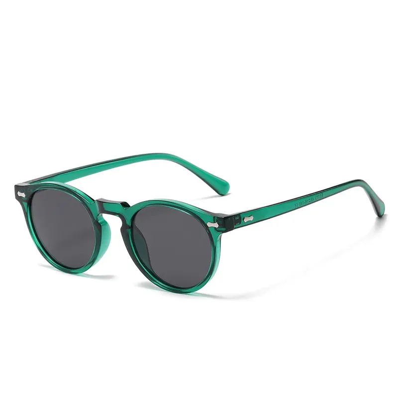 Lunettes de soleil, style lifestyle