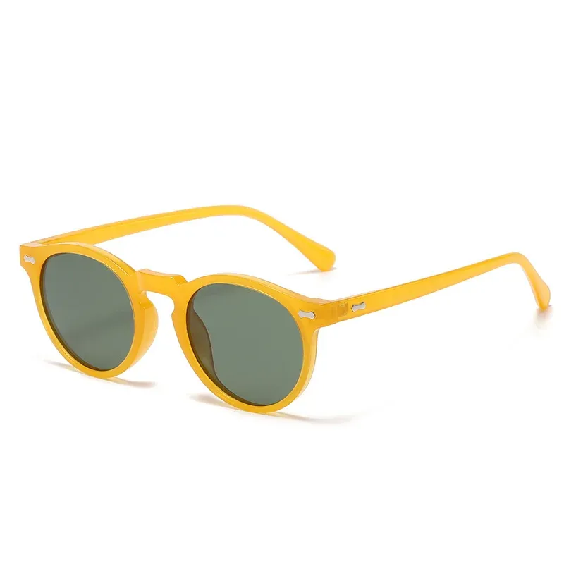 Lunettes de soleil, détail des branches