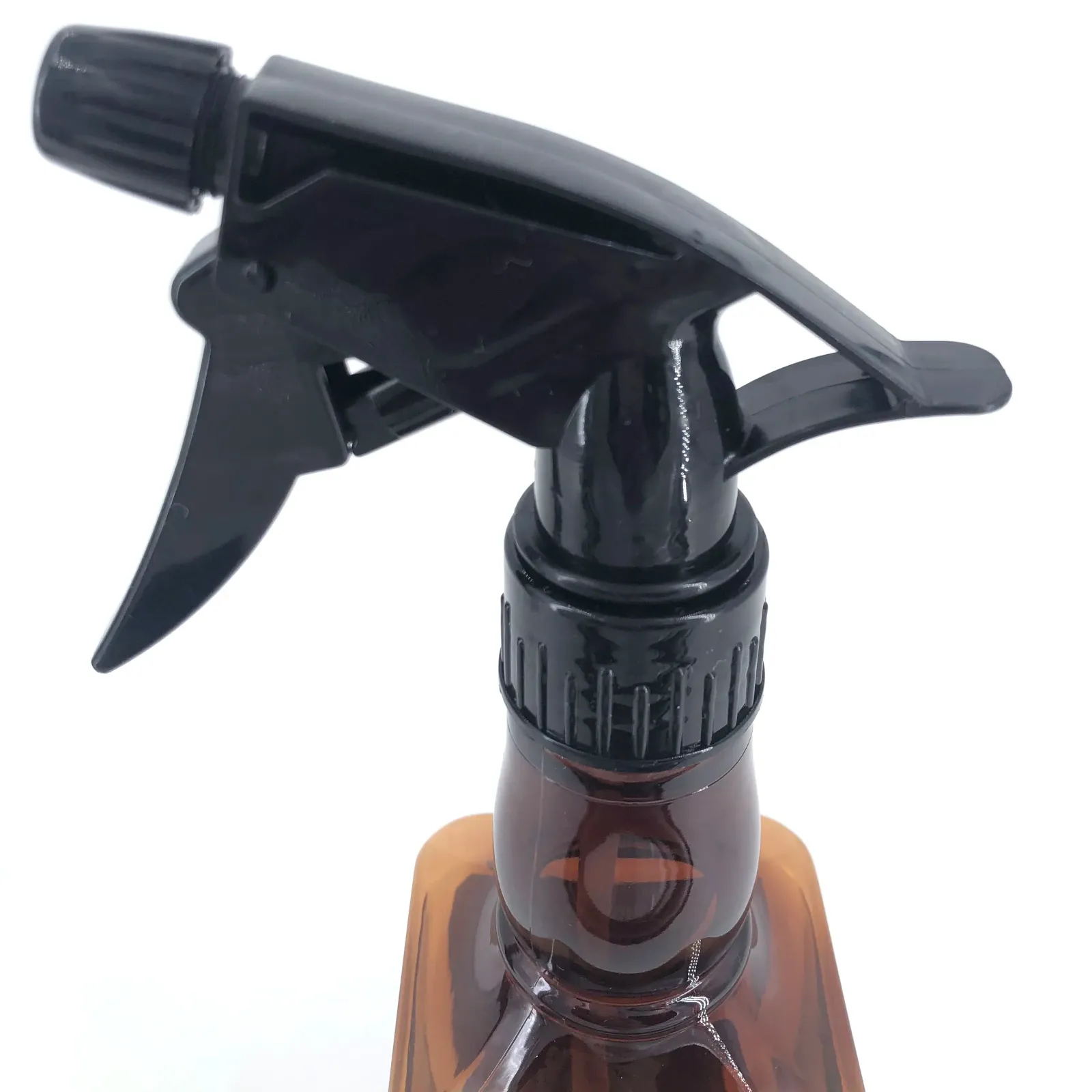 Pulvérisateur de coiffure, finition et style