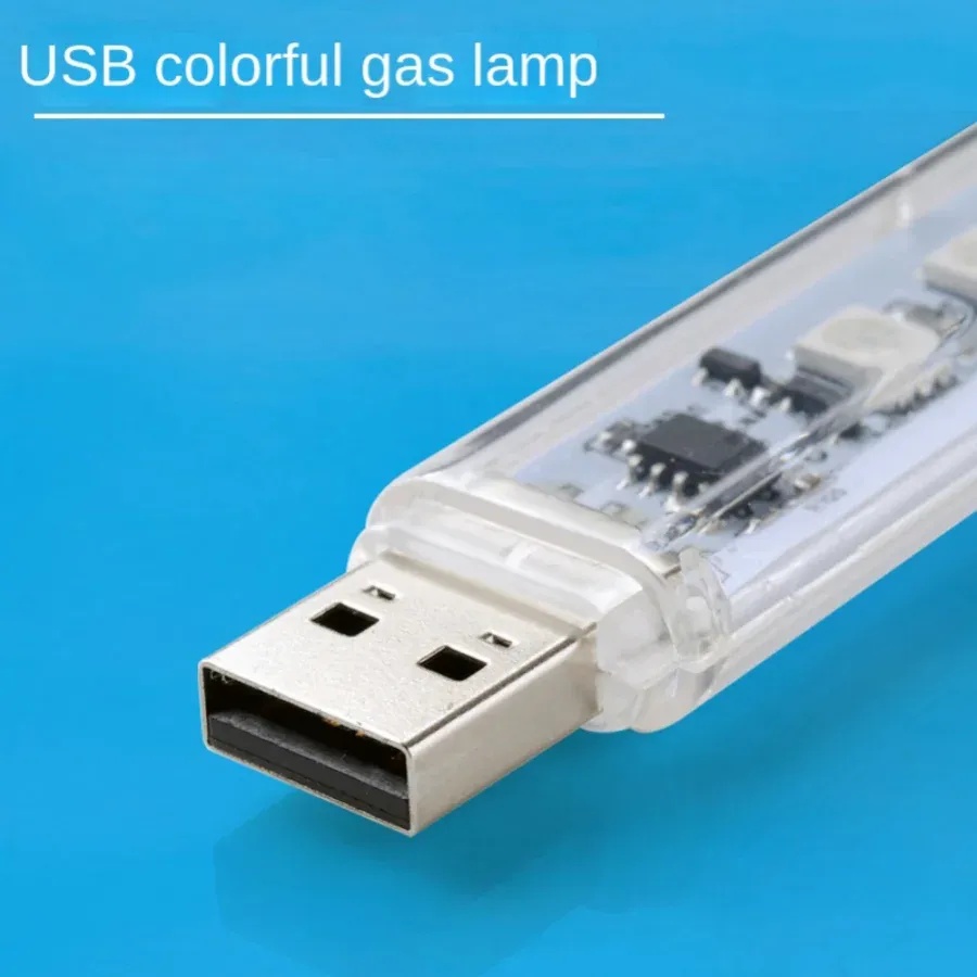 Veilleuse USB LED sur une table