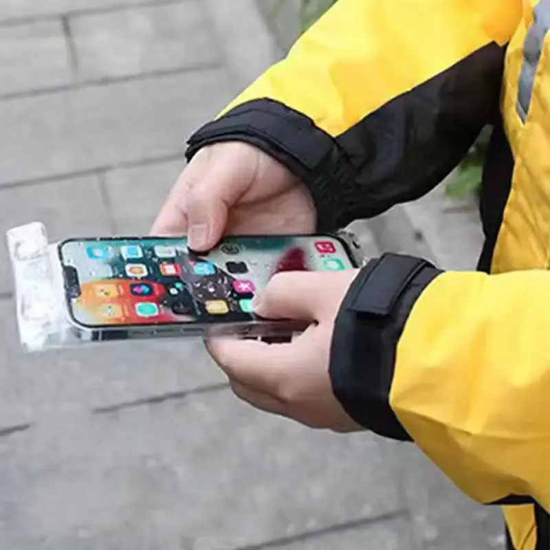Pochette étanche transparente pour téléphone, détail du matériau