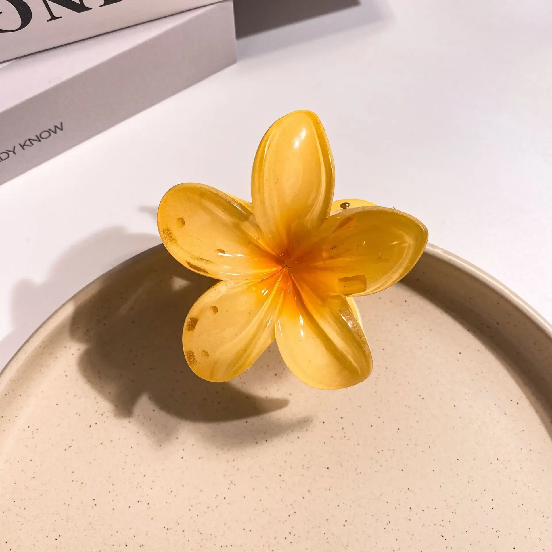 Pinces à cheveux fleur d'œuf, pinces de plage hawaïennes, épingles à cheveux bohèmes pour filles, accessoire capillaire Dopamine Y2K 8