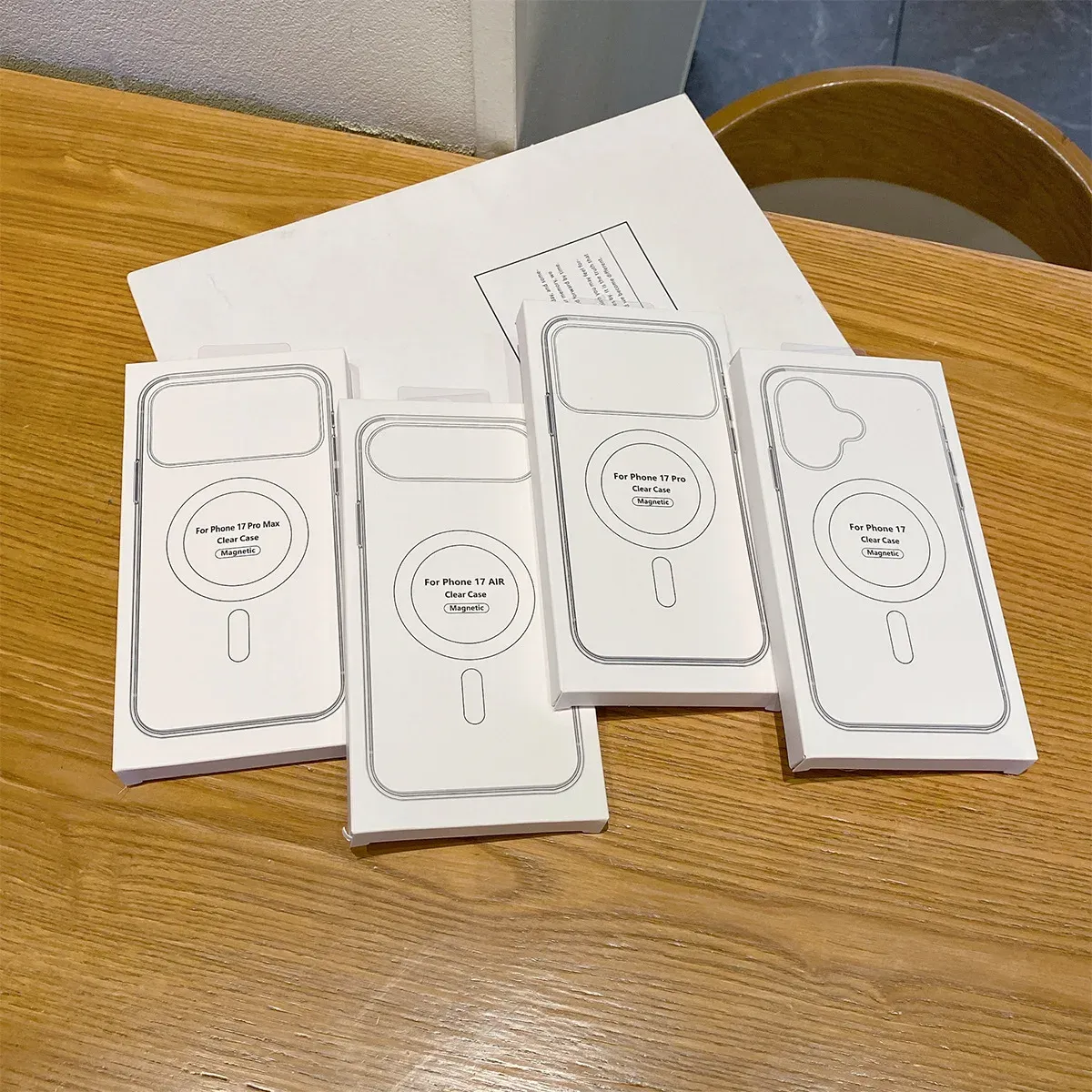 Coque transparente MagSafe pour iPhone, présentation finale