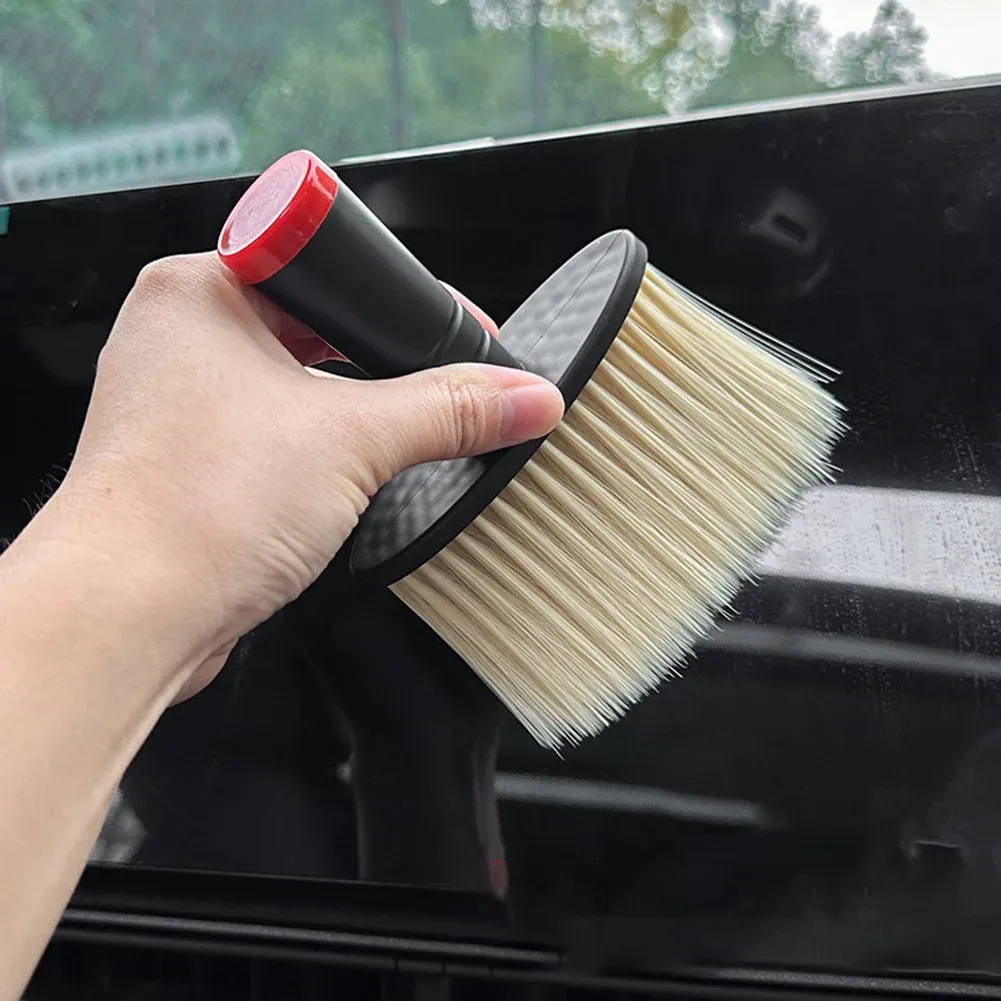 Brosse de détail de voiture, présentation finale