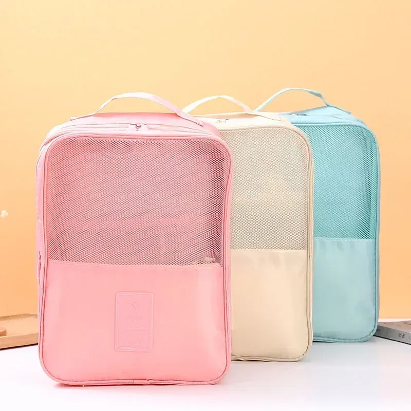 Organisateur de chaussures de voyage portable à 3 couches, pochette multifonction pour articles de toilette et sous-vêtements 3