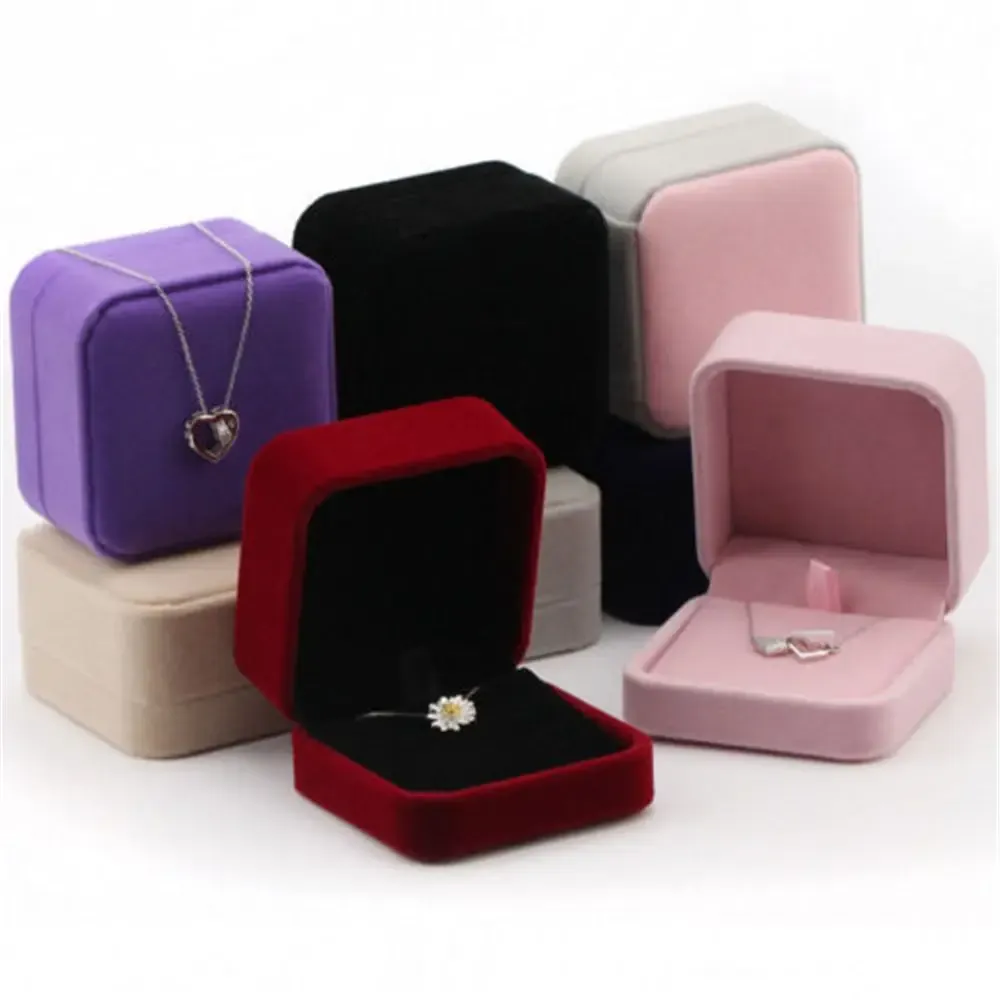 Boîte carrée rouge de fiançailles en velours pour boucles d'oreilles et bagues, organisateur pour cadeau de Saint-Valentin, présentoir de bagues de mariage, emballage de bijoux, vente en gros 3