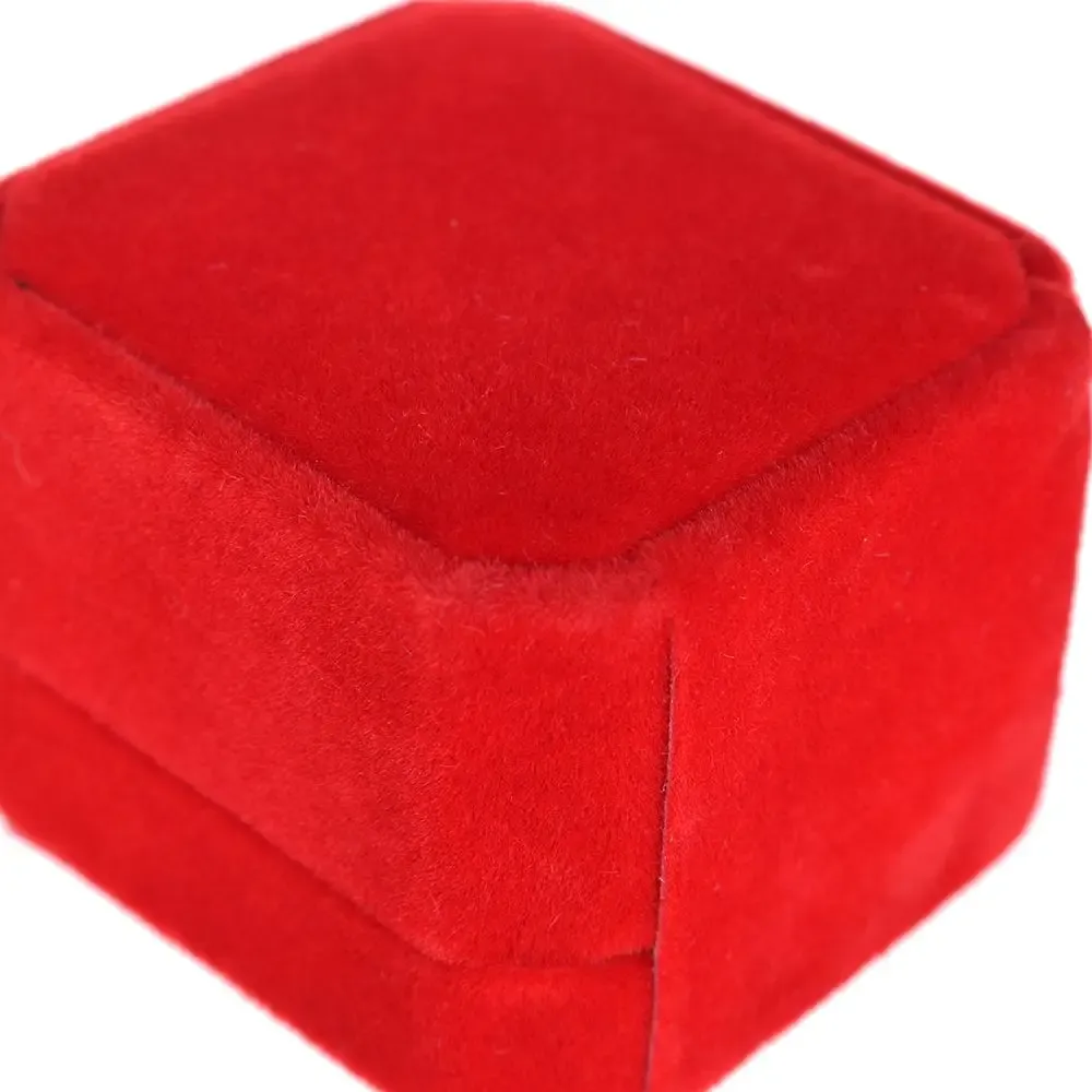 Écrin en velours pour bijoux fins