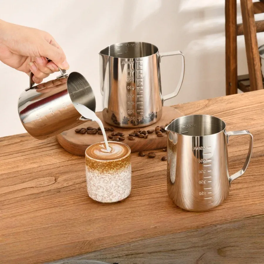 Pichet à mousse de lait en acier inoxydable pour expresso