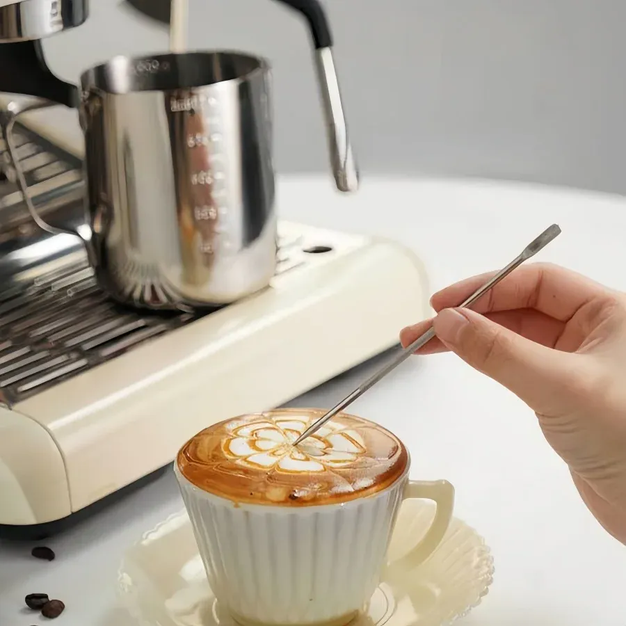 Pichet à mousse de lait en acier inoxydable pour expresso 4