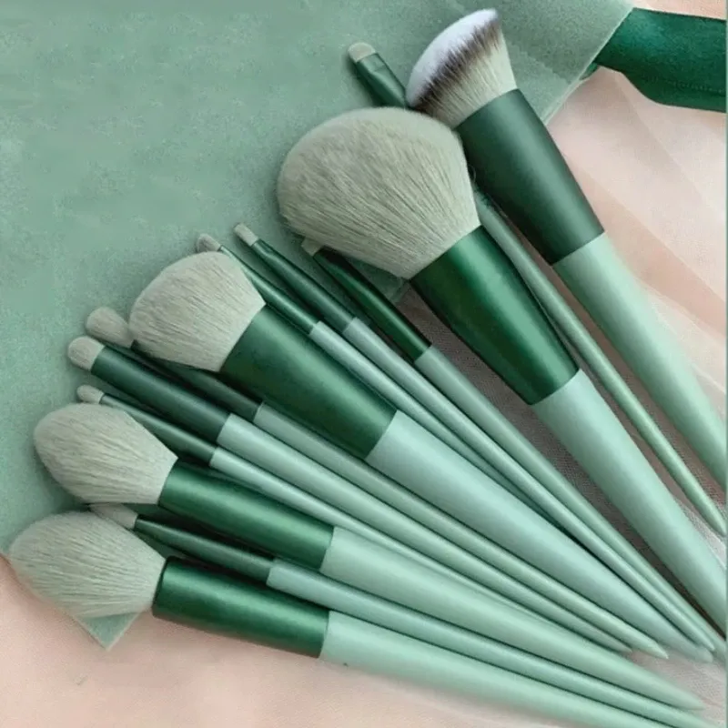 Ensemble de 13 pinceaux de maquillage ultra-doux pour fond de teint, blush, poudre et fard à paupières 4