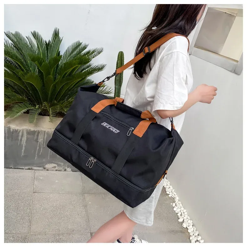Sac de sport, vue d'accessoires